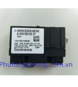 Hộp điều khiển bơm xăng Mercedes GLA 250 W156-A0009006207