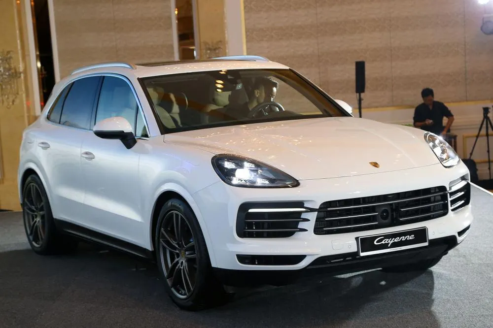 Kinh nghiệm khi lựa chọn phụ tùng xe Porsche chính hãng 2 Dòng xe Porsche tại Việt Nam