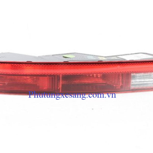 Đèn phản quang cản sau trái Audi Q5 Đèn phản quang cản sau trái Audi Q5