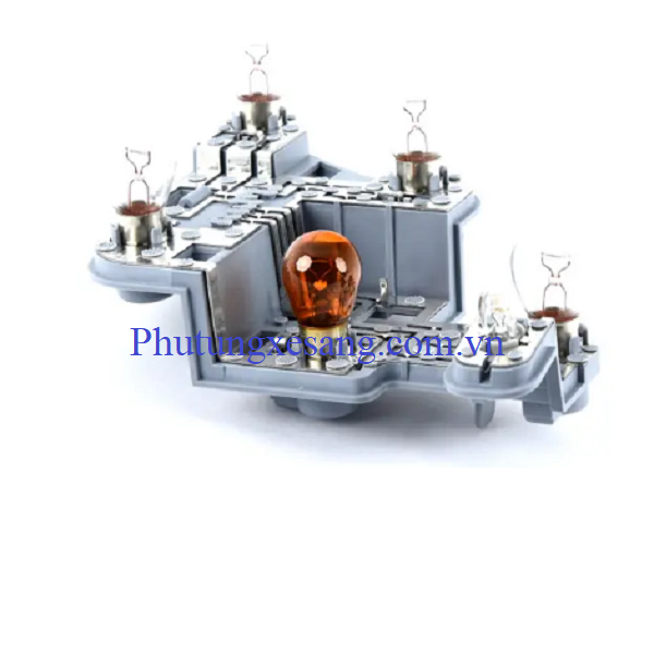 Mạch đèn hậu phải Mercedes C300 C350 Mạch đèn hậu phải Mercedes C300 C350