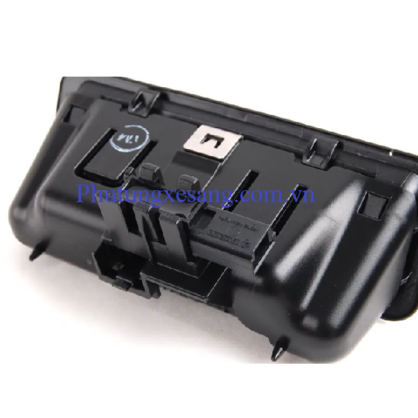 Công tắc mở cốp sau BMW X1 X5 X6 M3 Công tắc mở cốp sau BMW X1 X5 X6 M3