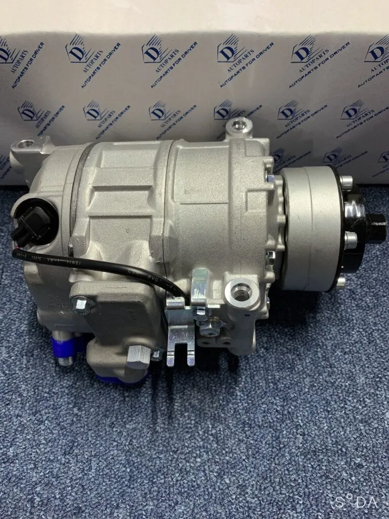 Thay thế lốc điều hòa xe audi A8-sản xuất 2007 834 LỐC ĐIỀU HÒA AUDI A8