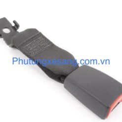 Giắc cắm dây an toàn ghế 2 giữa BMW