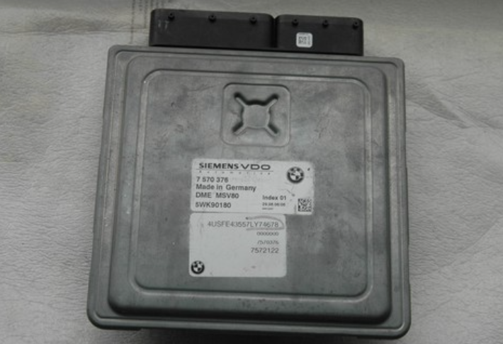 Hộp điều khiển động cơ BMW X5E70 sản xuất 2007-2012 729 Hộp điều khiển động cơ BMW X5E70