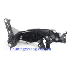 Tai cài đèn pha bên trái Audi A4 S4