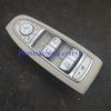 Công tắc nâng kính cửa trước Mercede
