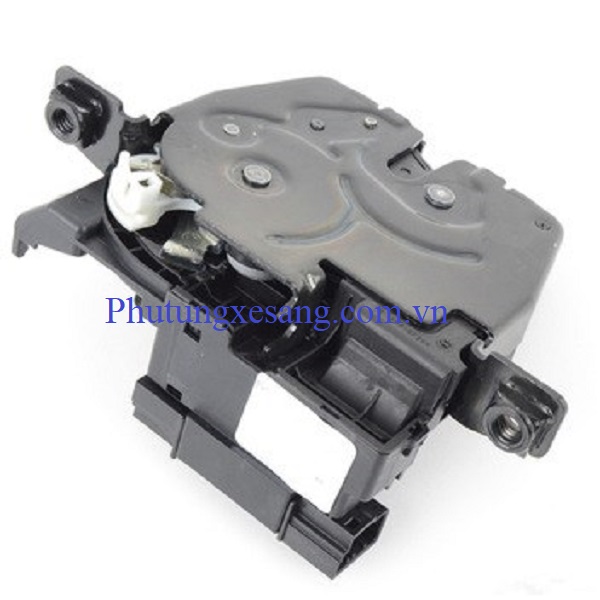 Khóa cốp sau BMW X5 335i 528i 550i Khóa cốp sau BMW X5 335i 528i 550i