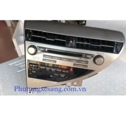Cụm điều khiển âm thanh và điều hòa