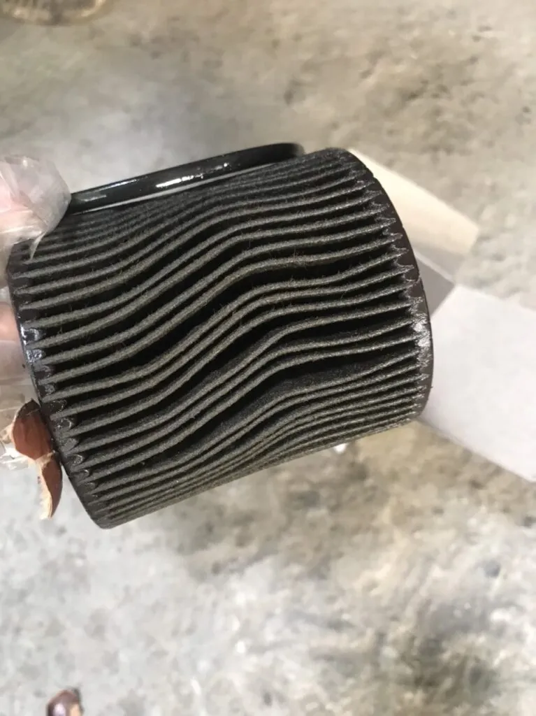 Động cơ MercedesC200,BMW,AUDI,VW những vấn đề cần lưu ý 3 Lọc nhớt động cơ BMWX5