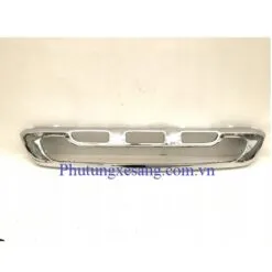 Ốp inox cản trước Mercedes GLC200