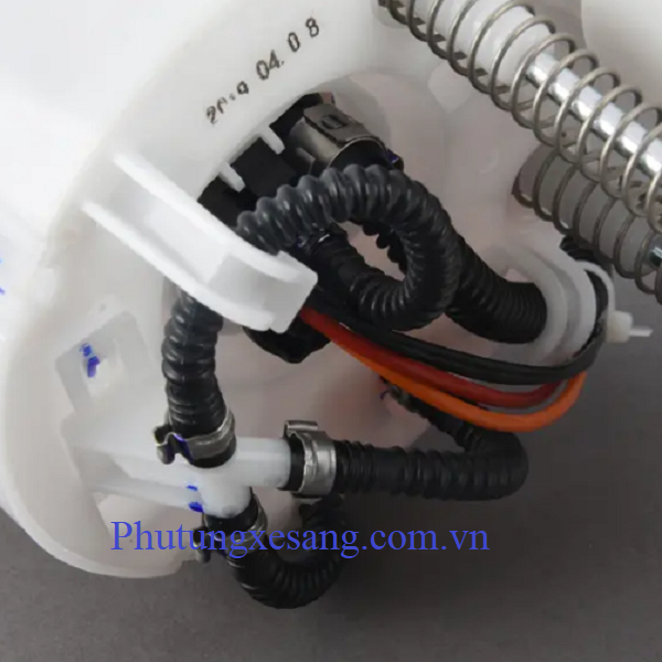 Bơm xăng Mercedes GLA250 CLA250 Bơm xăng Mercedes GLA250 CLA250