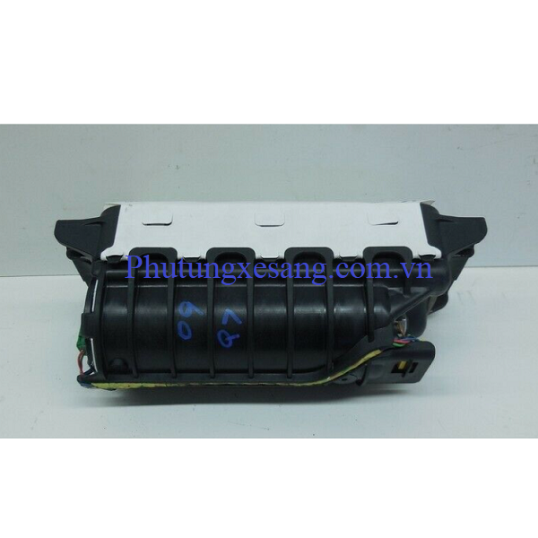 Túi khí trước trên taplo phải Audi Túi khí trước trên taplo phải Audi