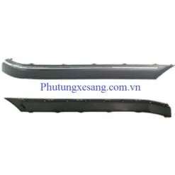 Nẹp crom cản sau trái Mercedes C200