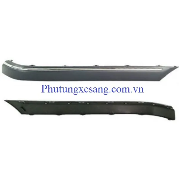 Nẹp crom cản sau trái Mercedes C200 Nẹp crom cản sau trái Mercedes C200