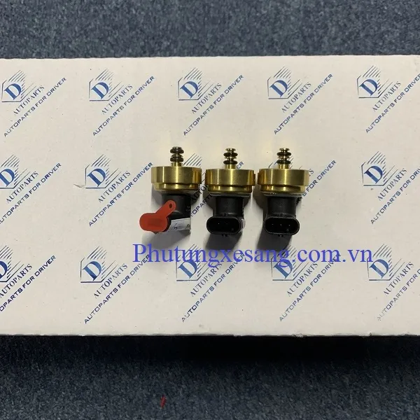 Cảm biến áp xuất xăng Mercedes S350 Cảm biến áp xuất xăng Mercedes S350