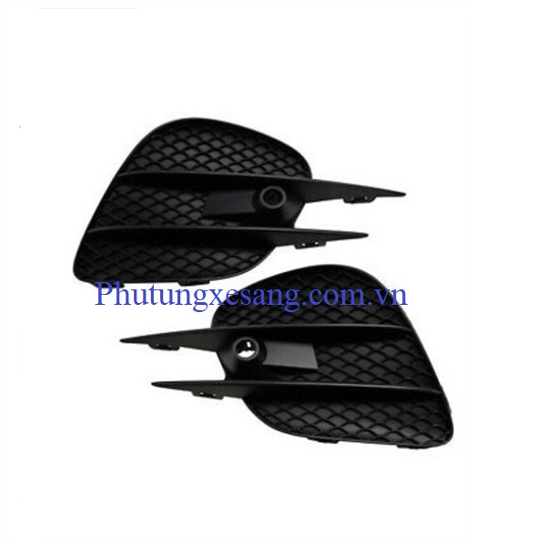 Ốp gầm bên phải Mercedes GLC300 GLC Ốp gầm bên phải Mercedes GLC300 GLC