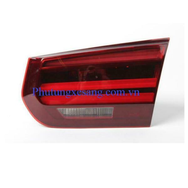 Đèn hậu phải miếng trong BMW 318i Đèn hậu phải miếng trong BMW 318i