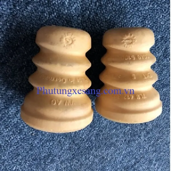 4c7dd11e63ec4646b82c6373051660cd Cao su tăm bông trước Audi Q7