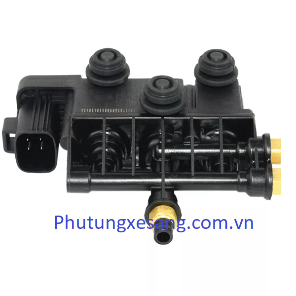 Van chia hơi trước Land Rover Range Van chia hơi trước Land Rover Range