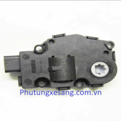 Đèn xi nhan trái Audi Q7 2006-2009-4