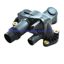 Cút nước vào máy Landrover Rangerover-LR073372