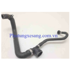 Ống nước từ két tới bơm Mercedes GLE400 GLS450 GL450 ML400 2015-2019-A1665008875