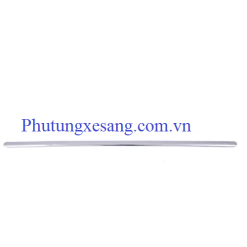 Nẹp crom cản sau giữa Mercedes GLC300 2020-2022-A2538852206