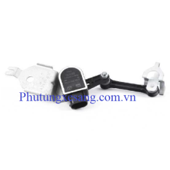 Chân máy trái xe Mercedes GLS500 W166 2015-2020-A1662402617-49495785, 3358960927811