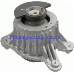 Chân máy phải Mercedes E300 W213-A2132401000