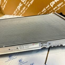 Két nước làm mát động cơ BMW 520i F10 F11 2012-2017-17117626560, 17118658301, 17118672012