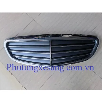 Mặt calang Mercedes C300 C350e 2015-2018 (k có lỗ camera)-A2058807202 Mặt calang Mercedes C300 C350e 2015-2018 (k có lỗ camera)-A2058807202