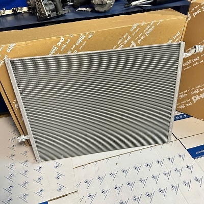 Két nước phụ Mercedes S400 S450 GLC300 E300 CLS450 W222 2015-2020-A0995003500, A0995003600 Két nước phụ Mercedes S400 S450 GLC300 E300 CLS450 W222 2015-2020-A0995003500, A0995003600