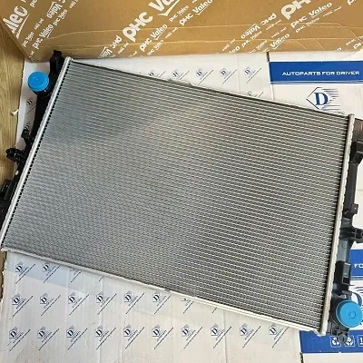 Két nước làm mát động cơ Mercedes C180 C200 C250 C300 C350 W205 2019-2023-A0995001703 Két nước làm mát động cơ Mercedes C180 C200 C250 C300 C350 W205 2019-2023-A0995001703