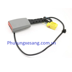 Chốt cài dây an toàn trước trái Porsche Volkswagen 2003-2010-7L0857778C, 95580301600HCP