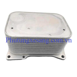 Két làm mát dầu máy Mercedes SL550 CL550 E550 S550 ML550 GLS550 GL550 2011-2020-A2781880201