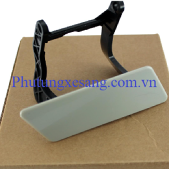 Nắp che vòi rửa đèn pha trái Mercedes GL320 GL350 GL450 GL550 2006-2012-A1648850126