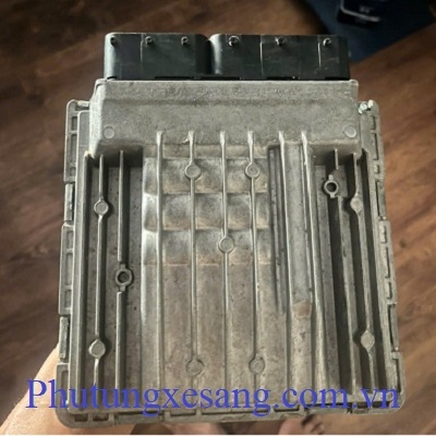 Hộp điều khiển động cơ BMW X5 E70 3.0L 2007-7570376 Hộp điều khiển động cơ BMW X5 E70 3.0L 2007-7570376