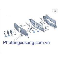Tấm đế và logo biểu tượng trên tấm calang Mercedes C300 CLE300 CLE450 2013-2026 (bao gồm A0008881800 và A0008176007)